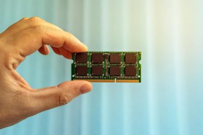 Melhorando o desempenho do seu notebook: quais são as melhores RAMs?