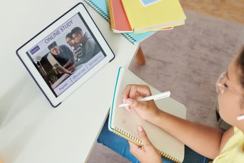 Tablets reconhecidos pelo foco em crianças