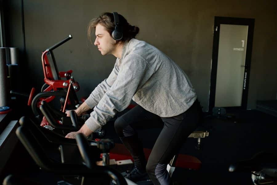 Imagen de Bicicleta ergométrica emagrece? Benefícios, tempo ideal e dicas